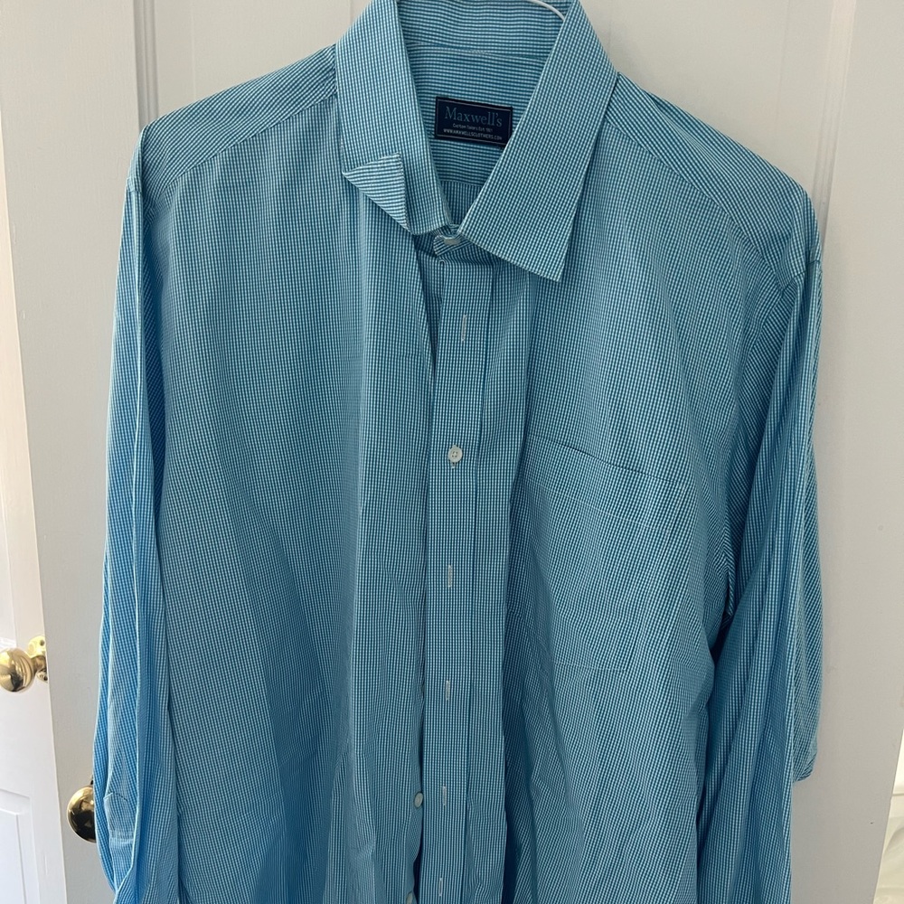 Maxwells blue white checked button down
